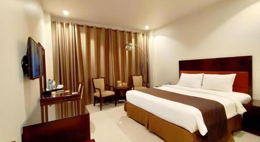 Narita Classic Surabaya